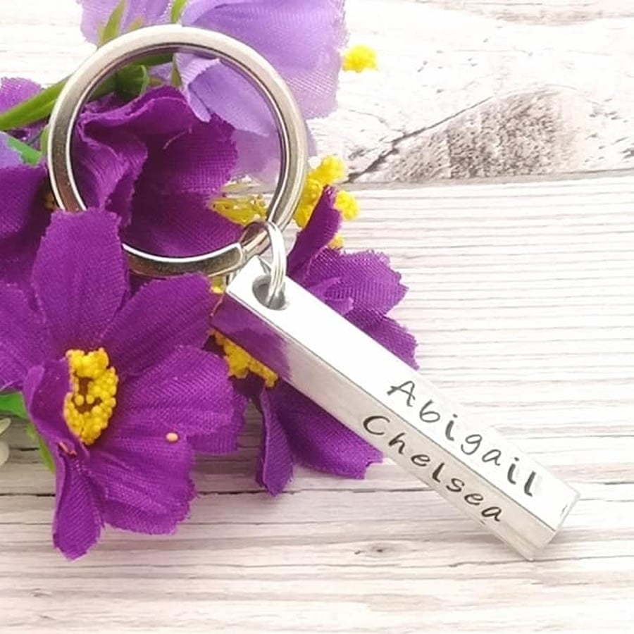 Personalised Keyring - Name Keyring - Chunky Bar keychain - Custom Word Keyring