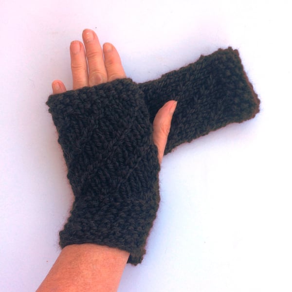 Black hand knit fingerless gloves