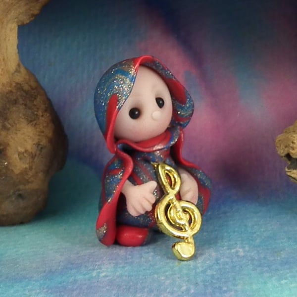 Tiny Musical Gnome 'Min' with treble clef 1.5" OOAK Sculpt