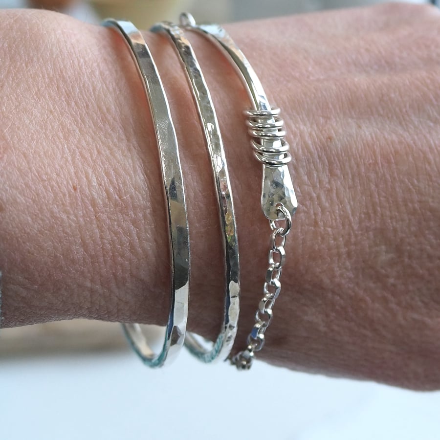 Hallmarked sterling silver bar bracelet, forged silver, spinner rings, hammered 