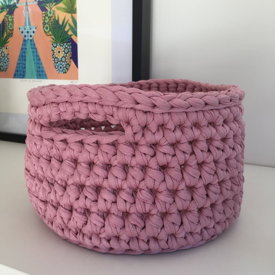 Crochet basket made with upcycled tshirt yarn - blush pink