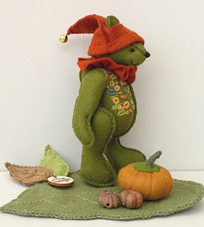 The Forager, OOAK artisan bear, teddy bear collectable, bear display 