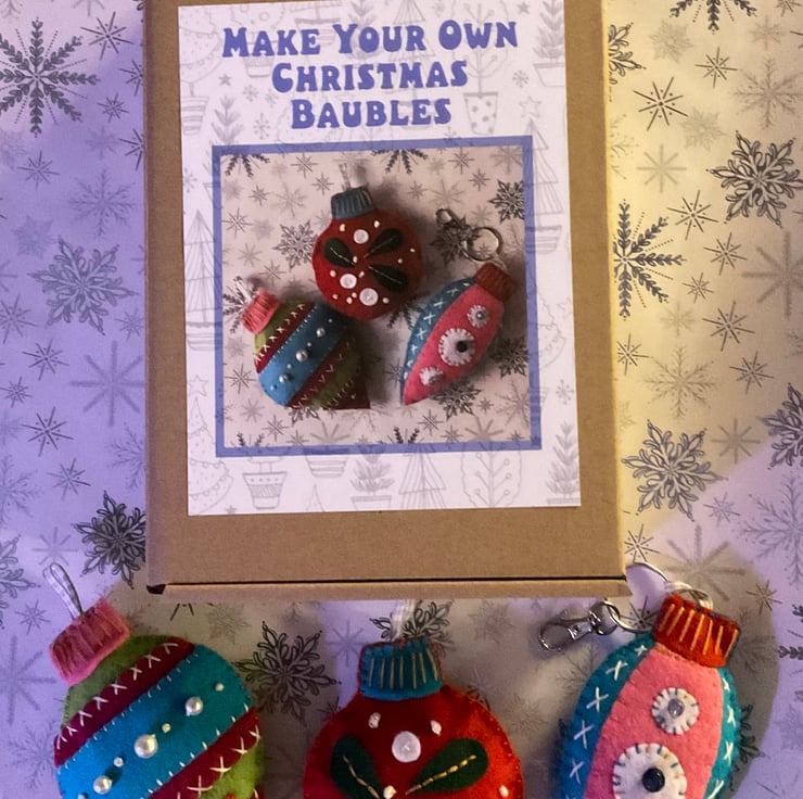 Felt kit Christmas Baubles, Handmade Felt Baubl... Folksy
