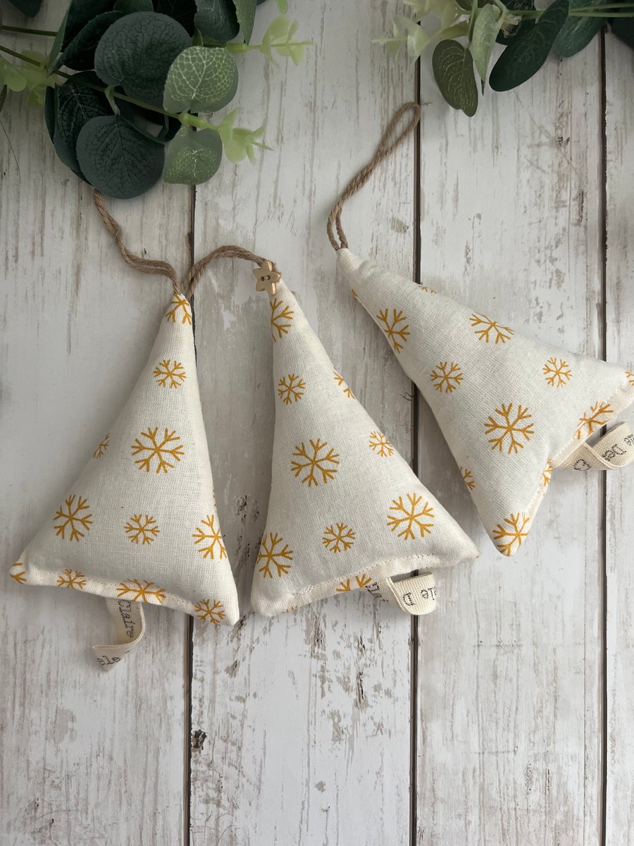 Set of 4 Hanging Decorations Mustard Snowflakes Fabric, Christmas Decorations