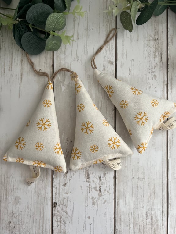 Set of 4 Hanging Decorations Mustard Snowflakes Fabric, Christmas Decorations