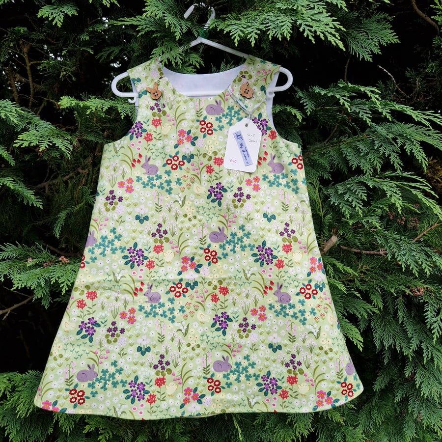 Age: 4-5yr Green Rabbit, Chicken and Flower dress. 