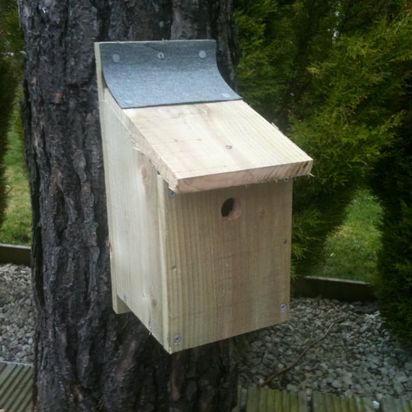 Set of 16 'Build your own' Bird Box kits