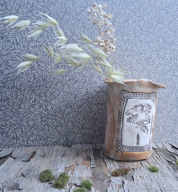 chamomile vase in fudge stoneware ceramic pottery-rustic stone effects