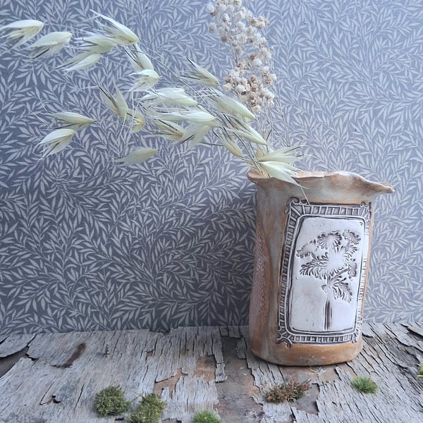 chamomile vase in fudge stoneware ceramic pottery-rustic stone effects