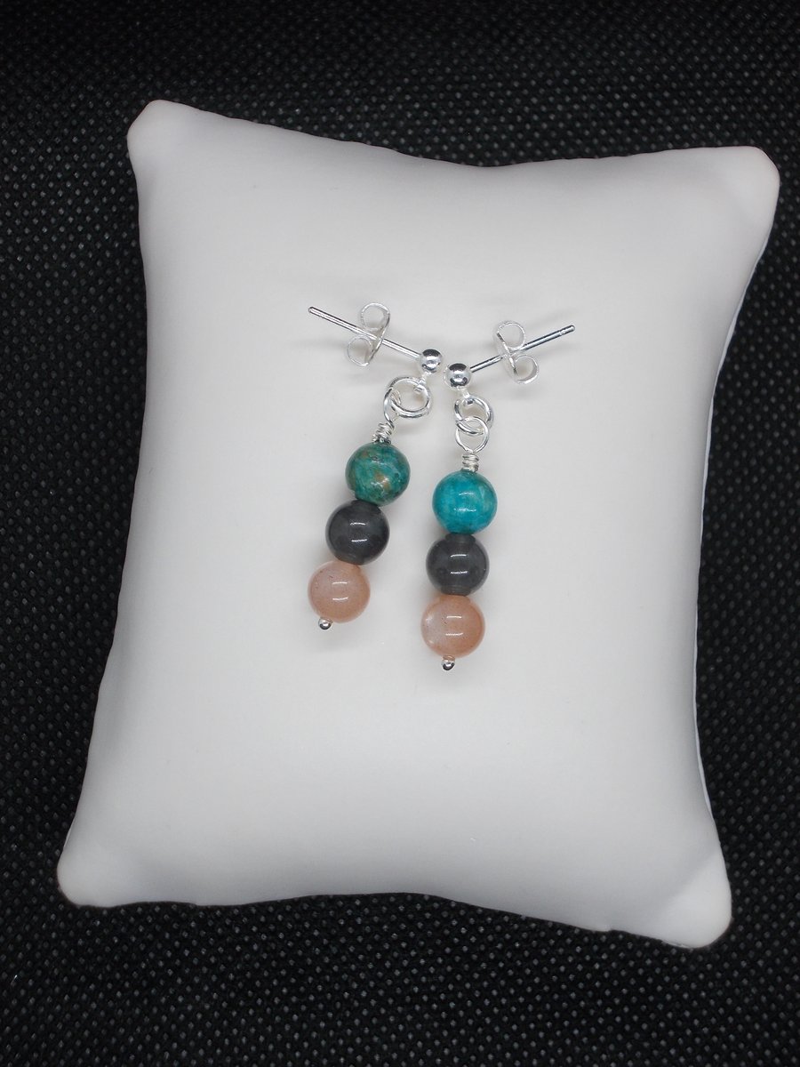SALE - Simple drop earrings