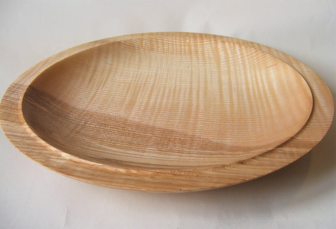 Rippled Ash Platter