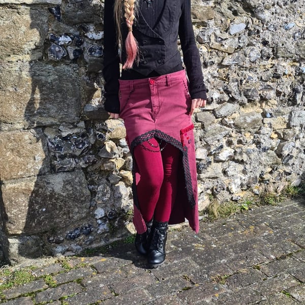 size 10 Scarlet Enchantress Skirt