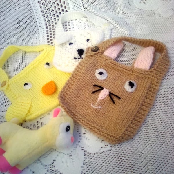 Pack of 3 Baby Animal Themed Knitted Baby's Bibs, Baby Shower Gift, Gift Set