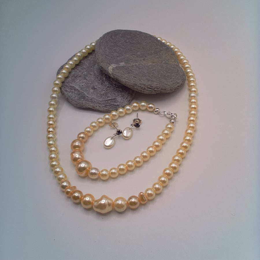 Necklace, Bracelet and Earrings Made Using Cream Pearls, Pearl Jewellery