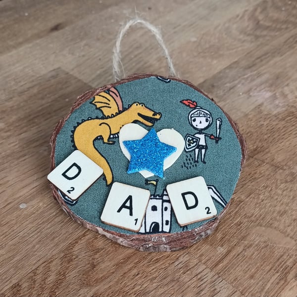 Dad wall art wooden slice - knight and dragon
