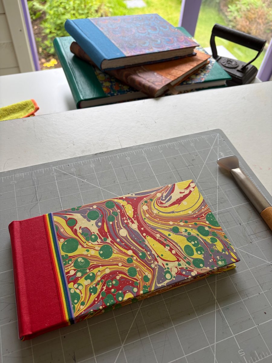 HANDMADE MARBLED SKETCHBOOK 