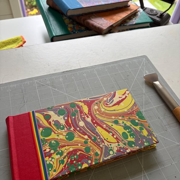 HANDMADE MARBLED SKETCHBOOK 