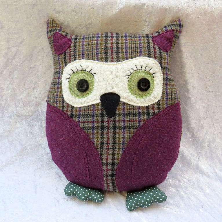 Owl cushion, owl pillow, made from tweed, 35cm tall