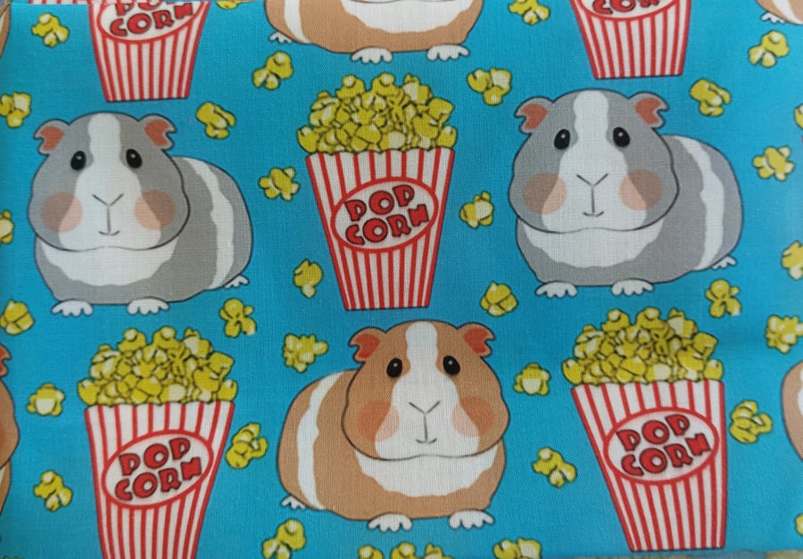 Fat Quarter of Popcorn Guinea Pig Fabric 