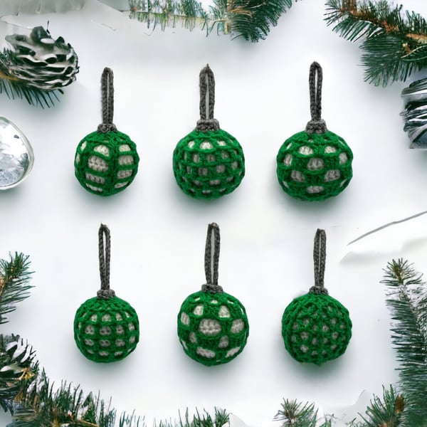 Set of 6 Crocheted Magic Baubles