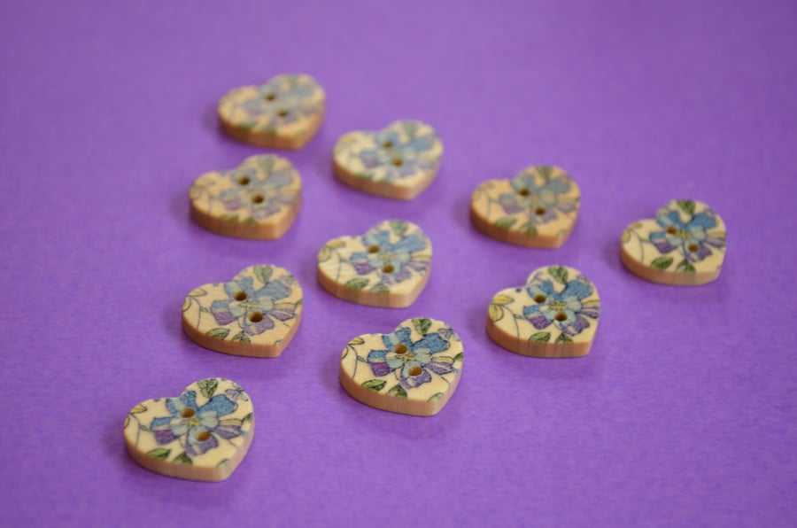 Small Natural Wooden Heart Buttons Floral Blue Purple Green 10pk 18x15mm (NH7)