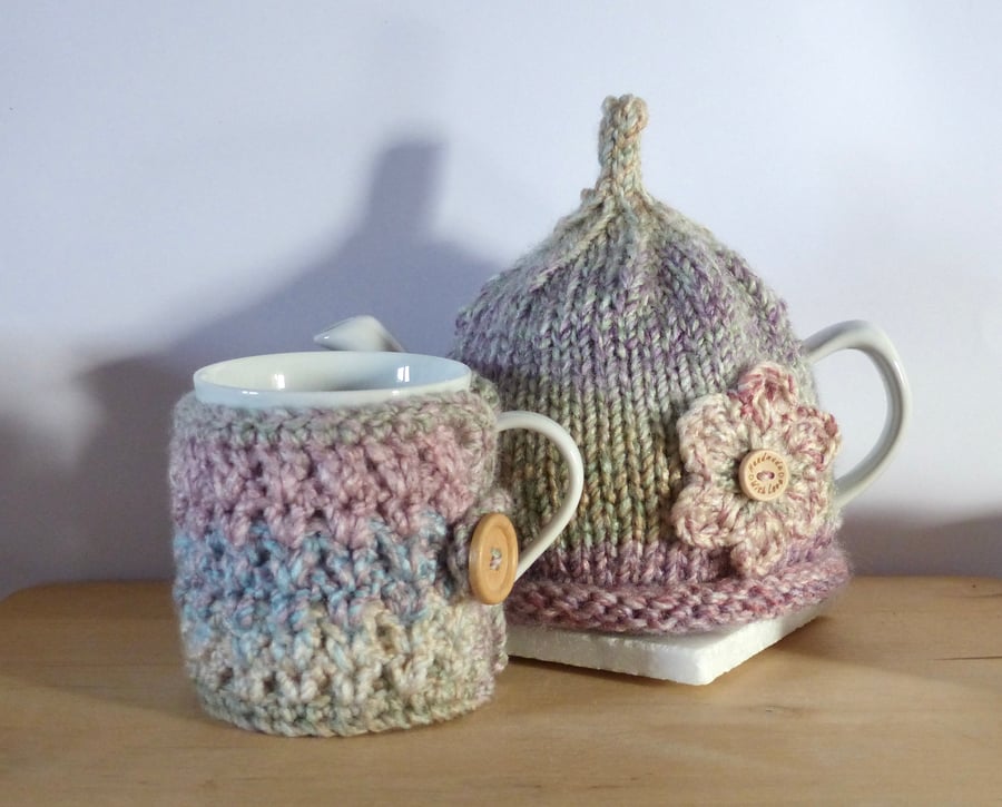 Two Cup Teapot & Mug Cosy Set