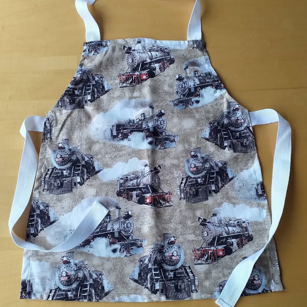 Train, Apron, age 2-6 approximately
