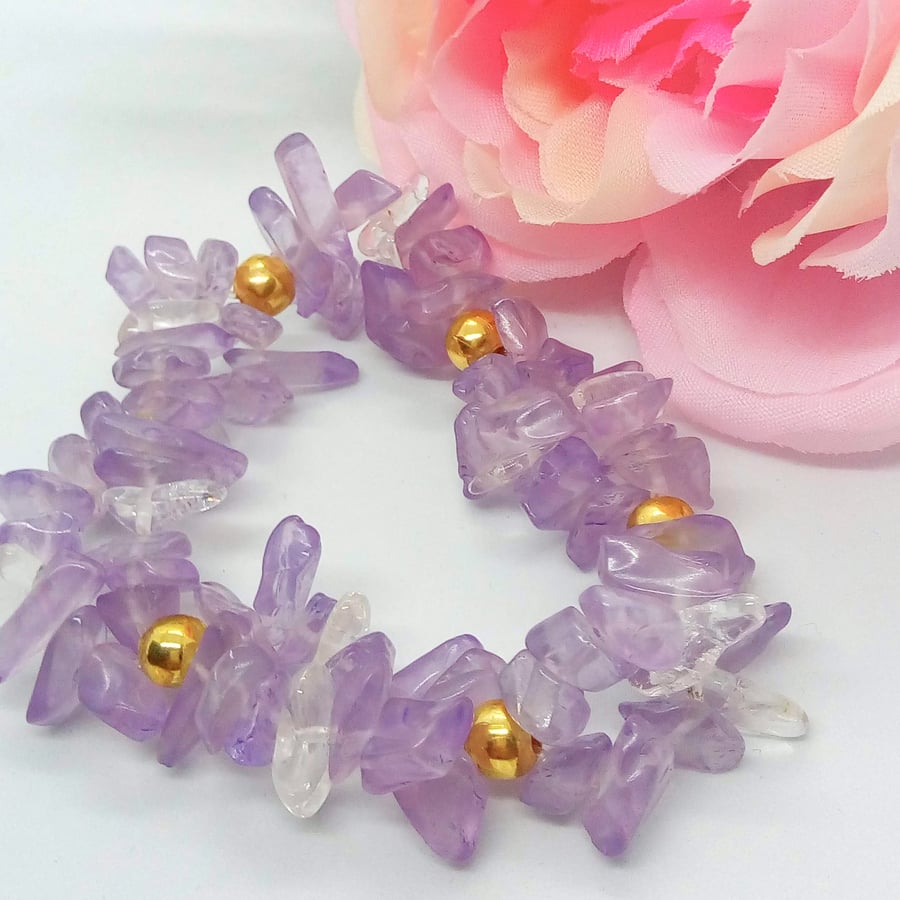 Lilac and Clear Quartz Chip Bead and Gold Plated Beads Stretch Bracelet