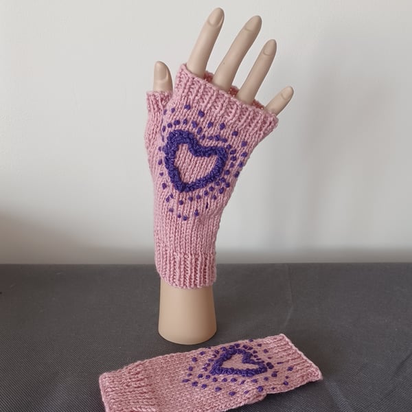 Pink Fingerless Gloves With Embroidered Hearts And Dots Small to medium (R929)