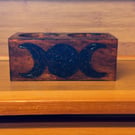 Double wooden rustic effect candle holder 