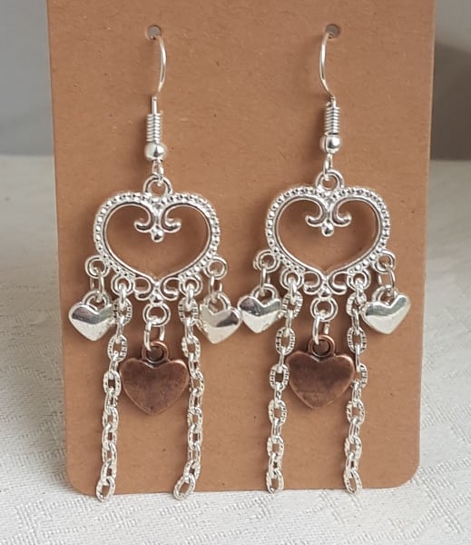 Gorgeous Dangly Hearts Earrings - Silver Tone Ear Wires.