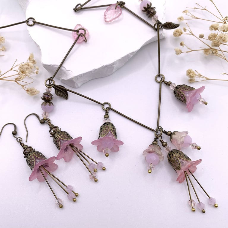 Art Nouveau Vintage Style Pink and Bronze Floral Necklace Set