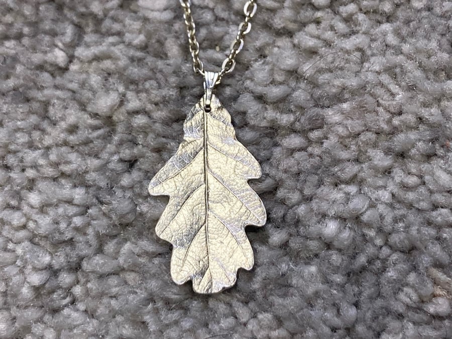 Handmade Fine Silver Oak leaf Pendant Necklace