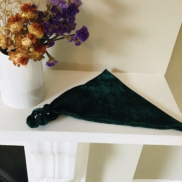 Velvet headscarf