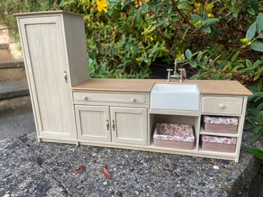 Dolls house kitchen sink unit handmade 1:12 scale