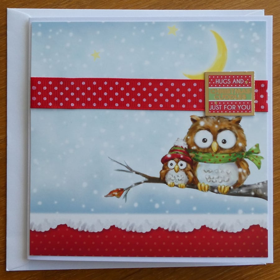 Owl Christmas Card - Hugs and Christmas Cuddles