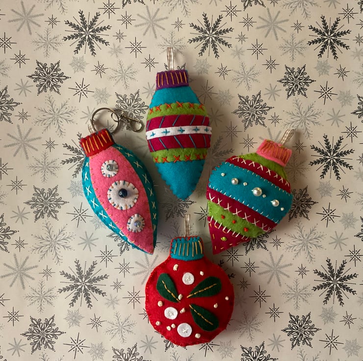 Felt kit Christmas Baubles, Handmade Felt Baubl... Folksy