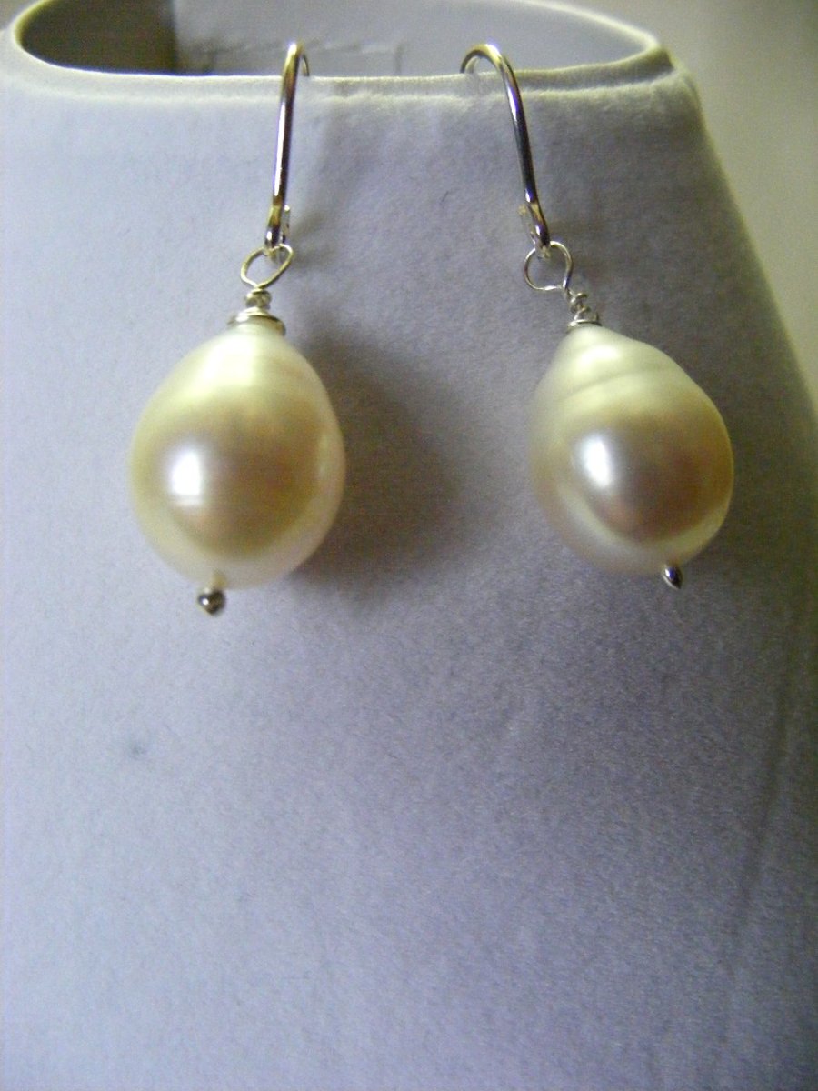 White Freshwater Cultured Pearl Drop Earrings