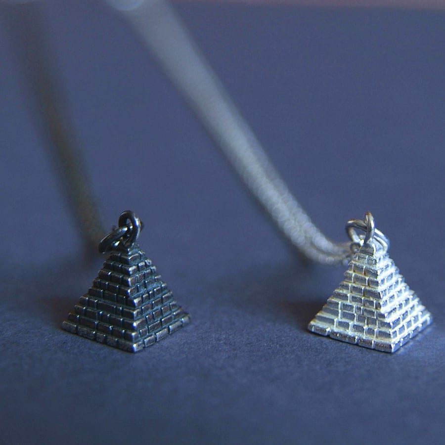 Silver Pyramid Necklace - Geometric Jewellery - Egyptian Pyramid Charm