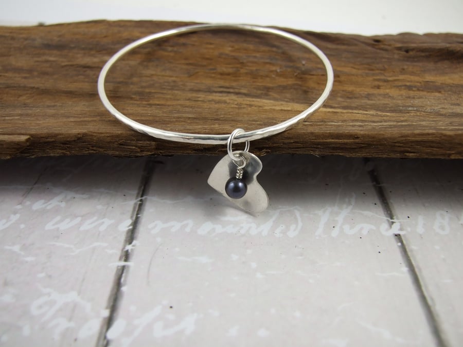 Sterling Silver Heart and Black Pearl Charm Bangle