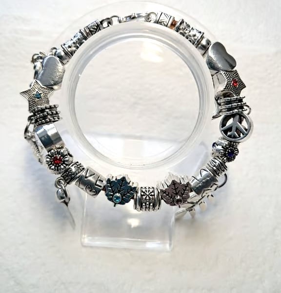 Charm Bracelet handmade on Leather 