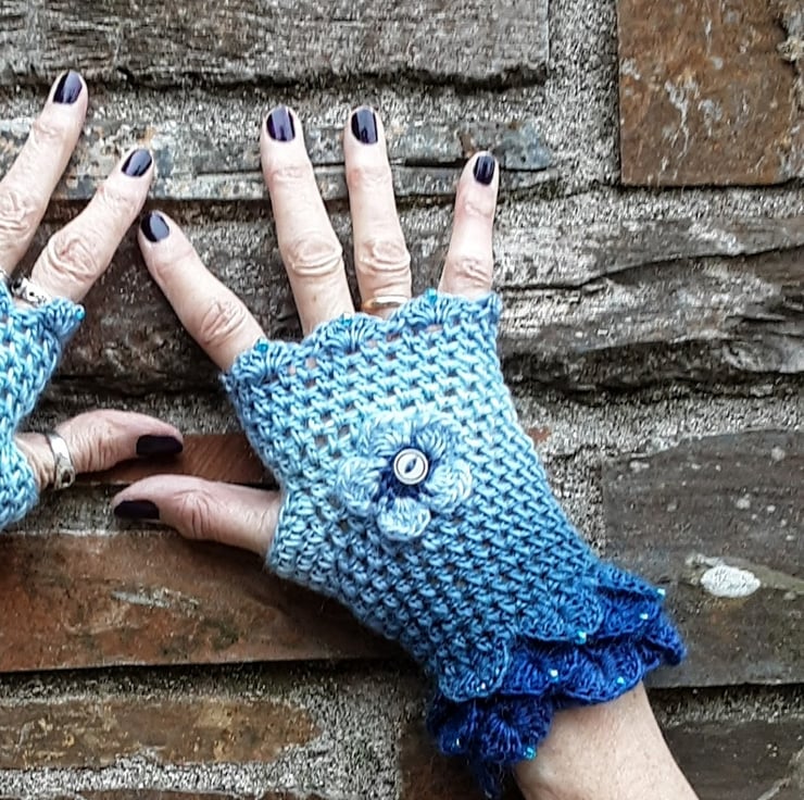 Large fingerless gloves shop
