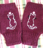 Plum Pink Hand Knitted Gloves With White Cat And Pink Hearts (J197) - Image 4