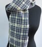 Handwoven tartan scarf - Image 7