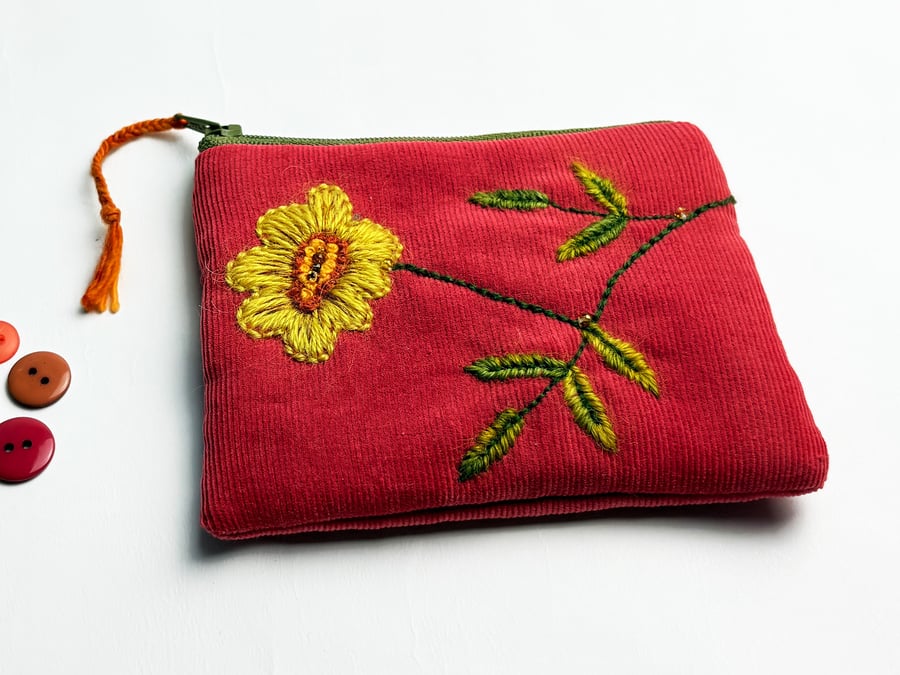 Rust red card purse with yellow dog rose embroidery