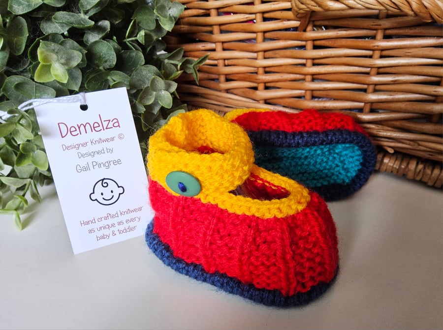 Hand Knitted Gender Neutral Baby Shoes Newborn