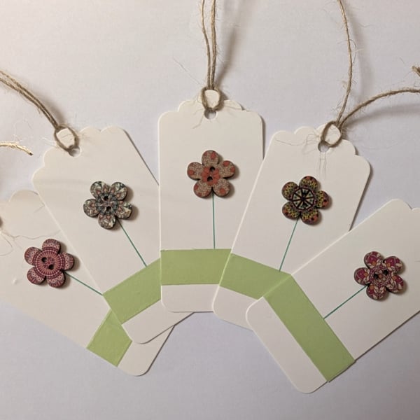 Homemade gift tags made with buttons in packs of 5 - pretty flower green grass