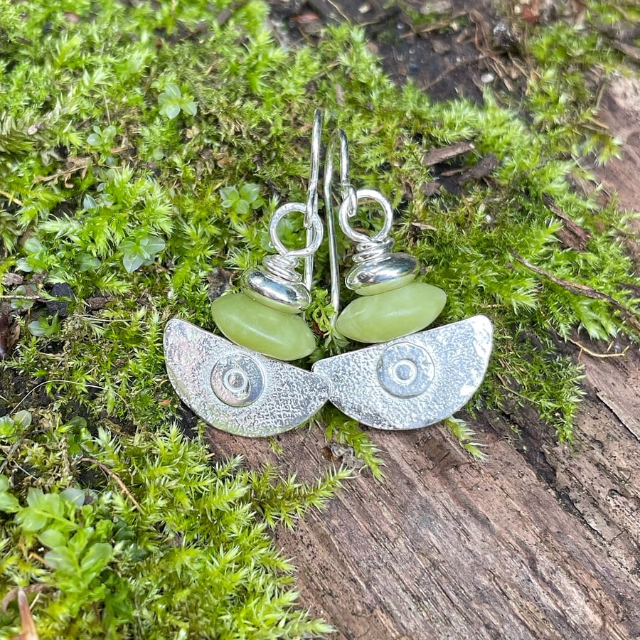 silver and yellow green serpentine earrings Ulu tribal blade