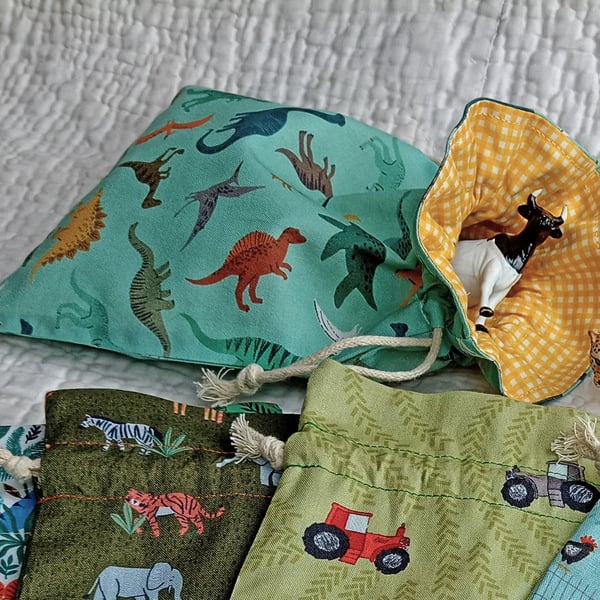 Storage bag - Dinosaur, safari, zoo, farm themes - drawstring toy or gift bag