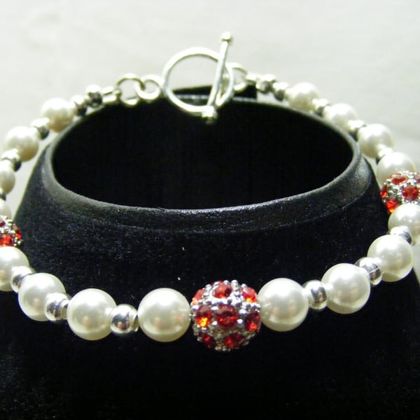 Red Rhinestone  and Shell Pearl Bracelet